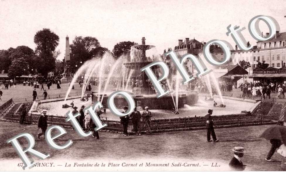 Cadeau Photo Original LA FONTAINE DE LA PLACE CARNOT ET MONUMENT SADI