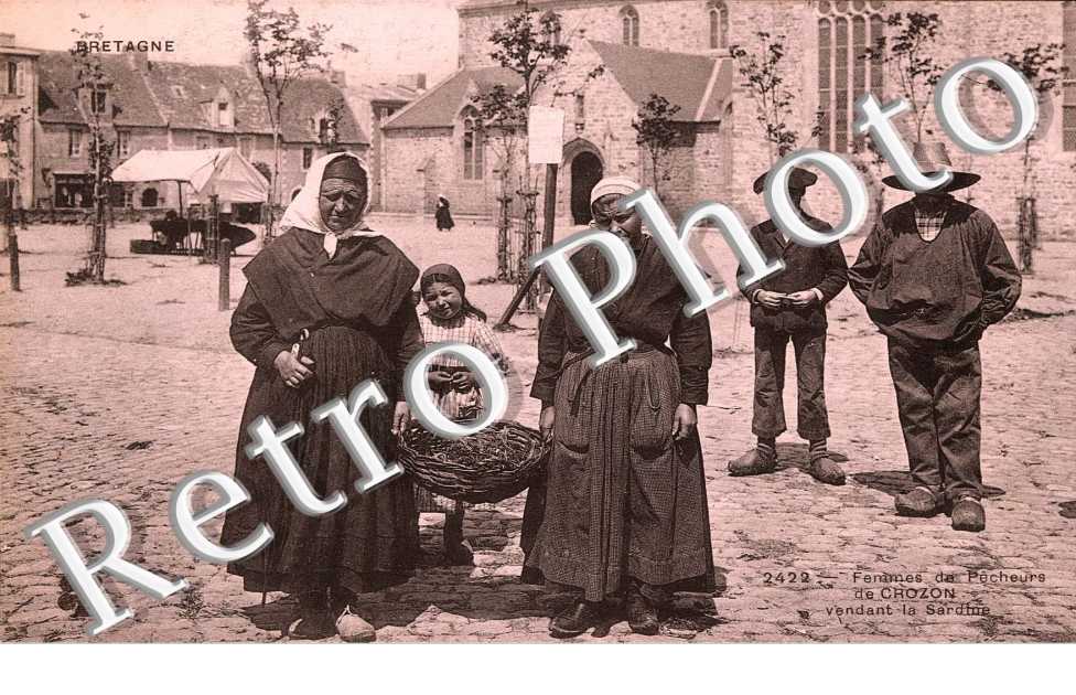Femmes de Pêcheurs vendant la Sardine