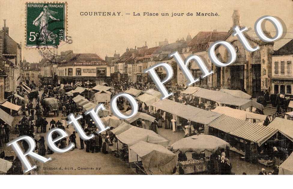 La place un jour de marche