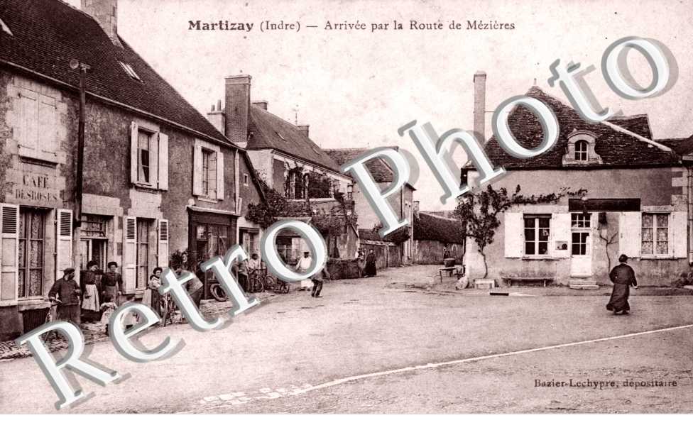 Arrivee par la route de Mezieres