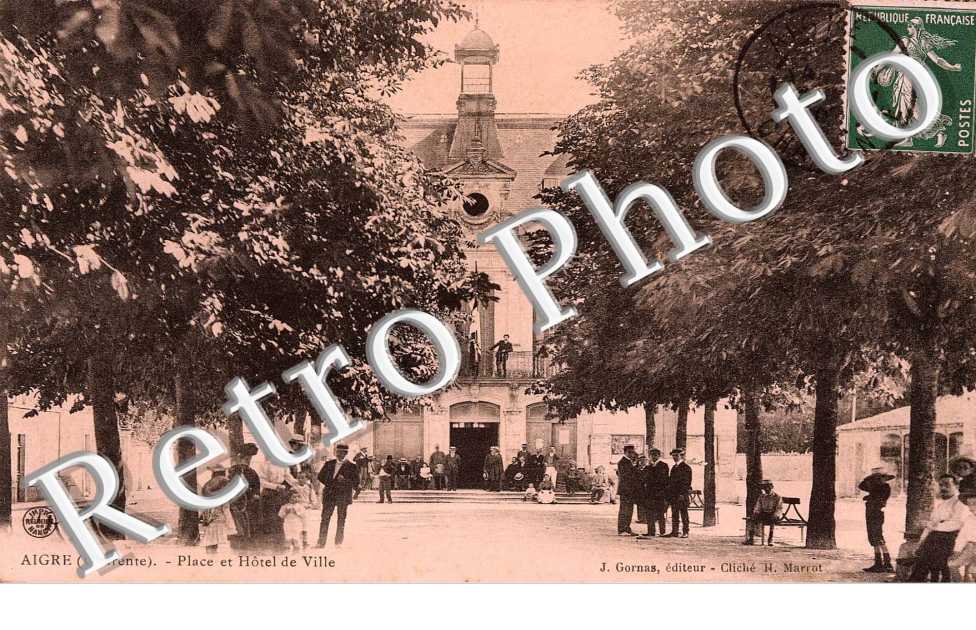 place et l&#039;hotel de ville