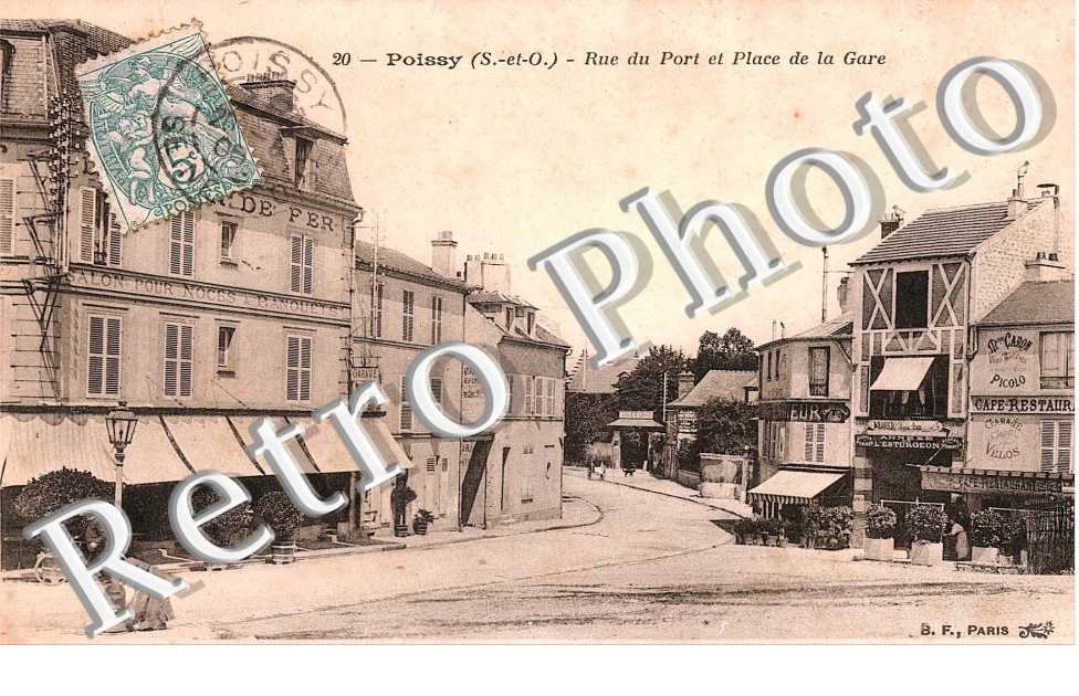 Rue du Port et Place de la Gare