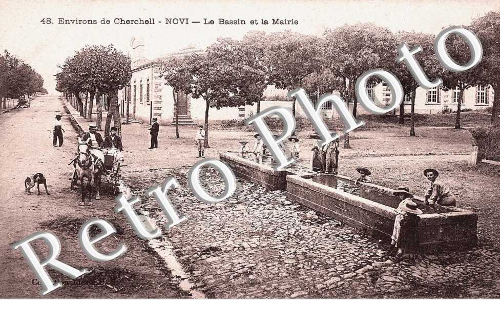 Le Bassin et la Mairie