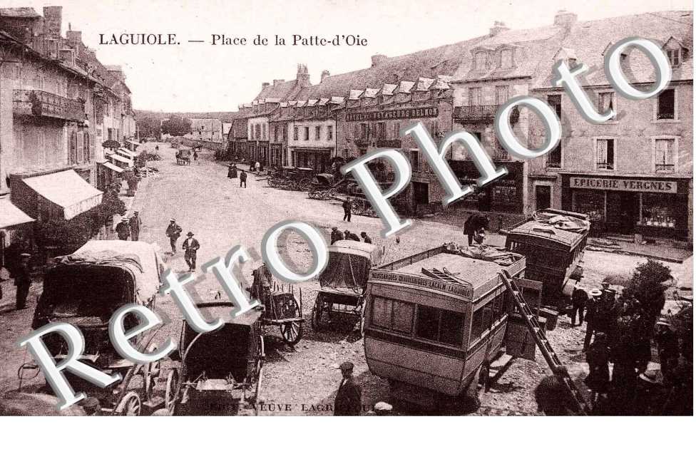 PLACE DE LA PATTE D&#039;OIE