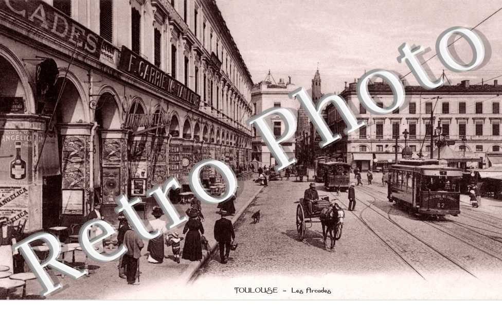 Les arcades de la place du Capitole