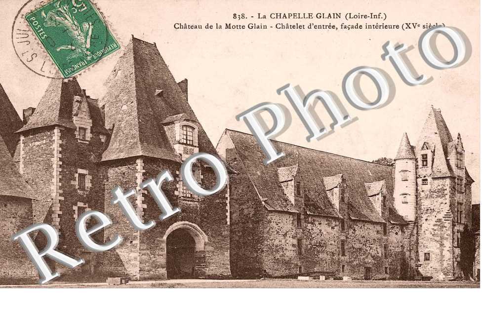 chateau de la Motte Glmain Facade interieure