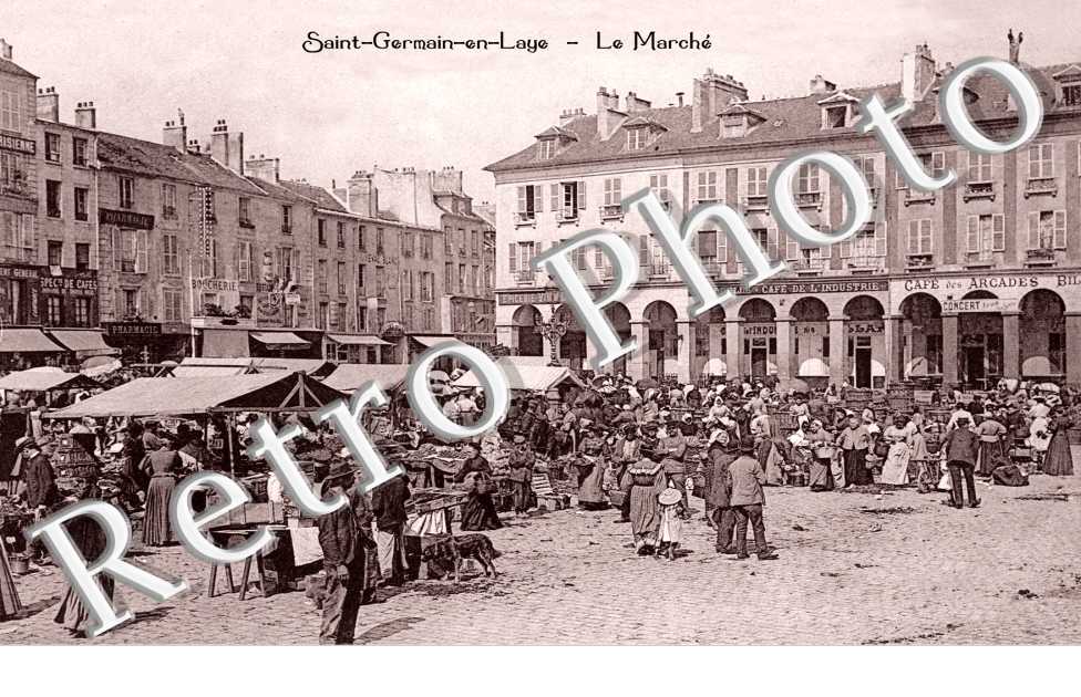 La ville, le marche, les arcades