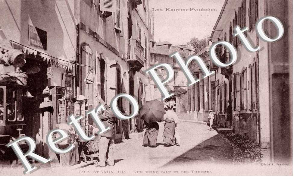 Rue Principale et les Thermes