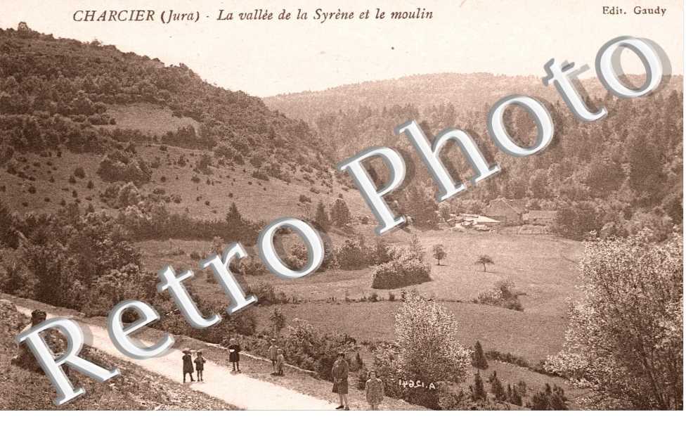 La Vallee de la Syrene et le Moulin