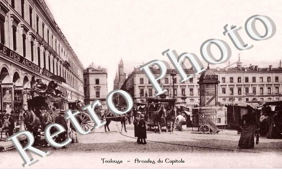 arcades du Capitole