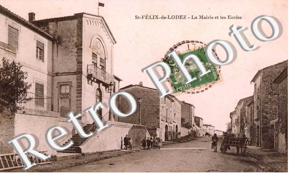 La mairie et les ecoles