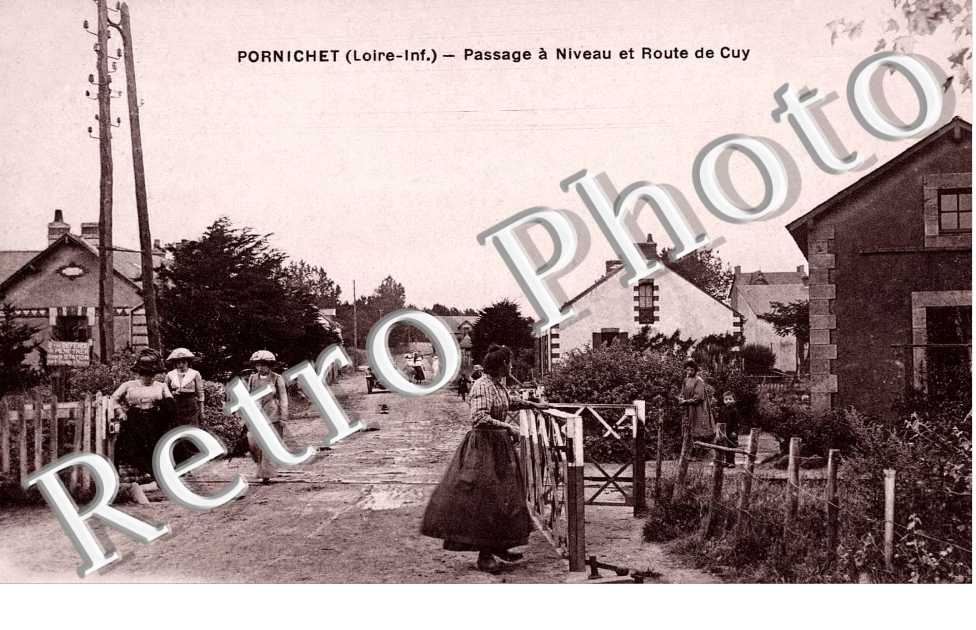 passage a niveau et route de Cuy