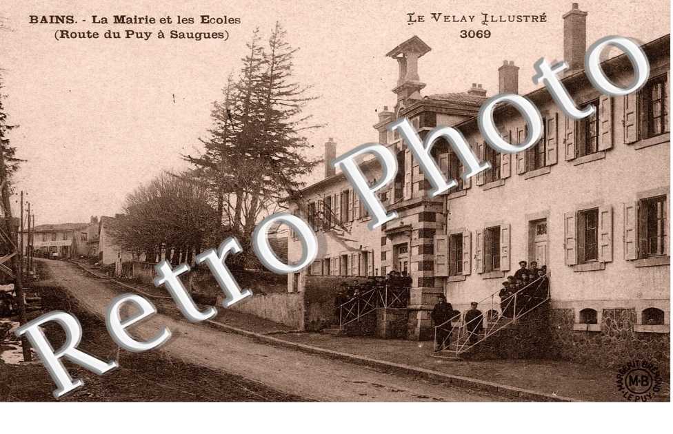 LA MAIRIE ET LES ECOLES