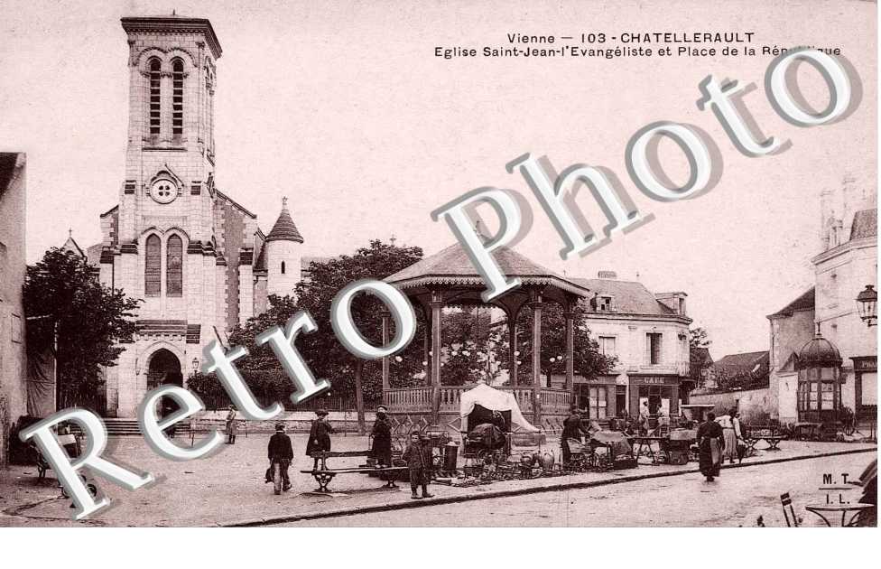 Eglise St jean l'evangeliste et place de la République