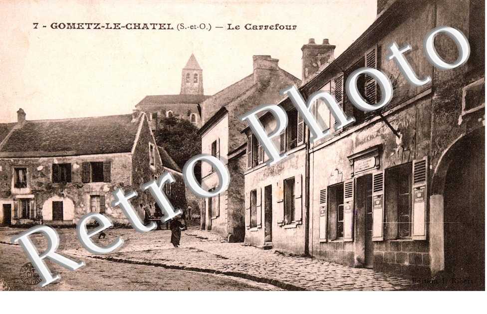 Le Carrefour