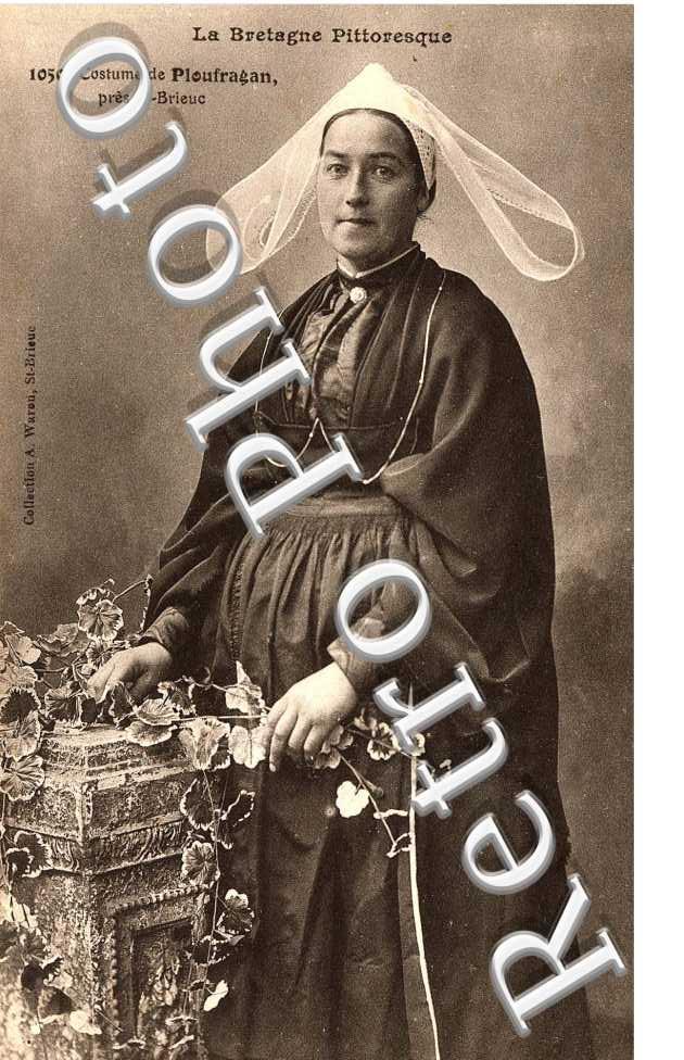 COSTUMES DE PLOUFRAGAN