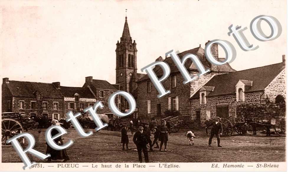 le haut de la place l&#039;eglise