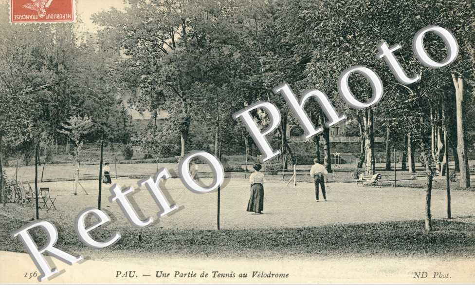 UNE PARTIE DE TENNIS AU VELODROME 