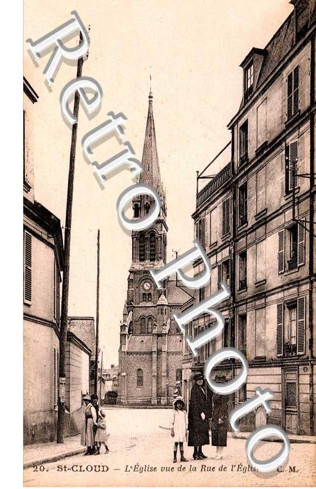 l&#039;eglise vue de la rue de l&#039;eglise