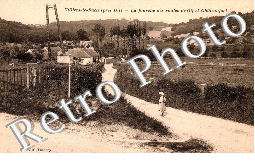 La Fourche des routes de Gyf et Chateaufort