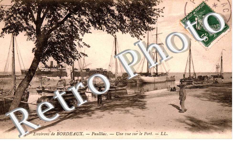 une vue sur le port