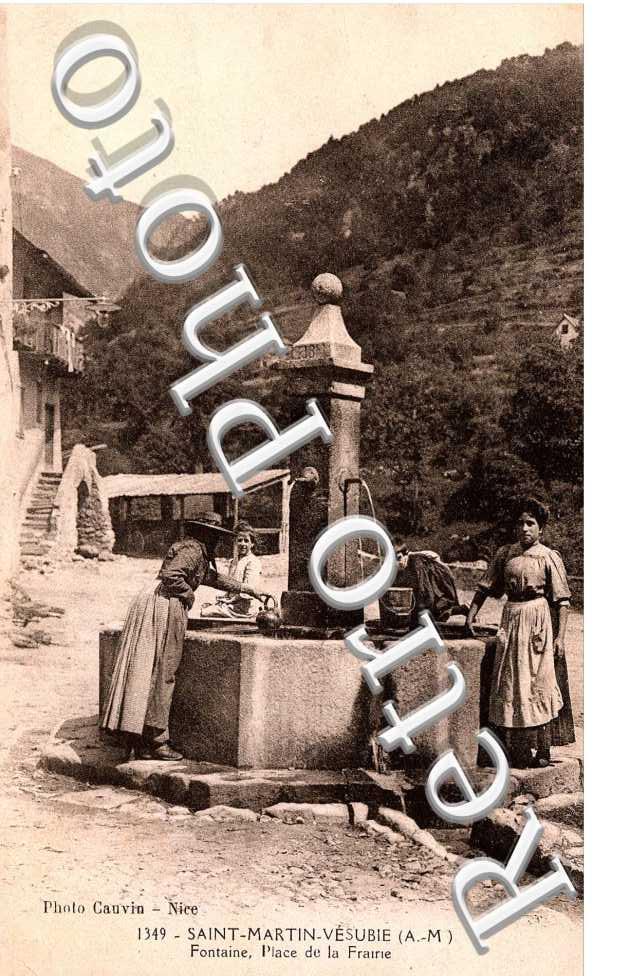 fontaine, place de la Frairie