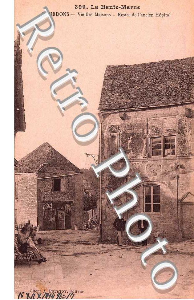 Vieilles maisons - restes de l&#039;ancien hopital