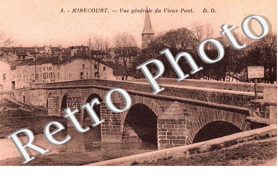 Vue generale du vieux pont