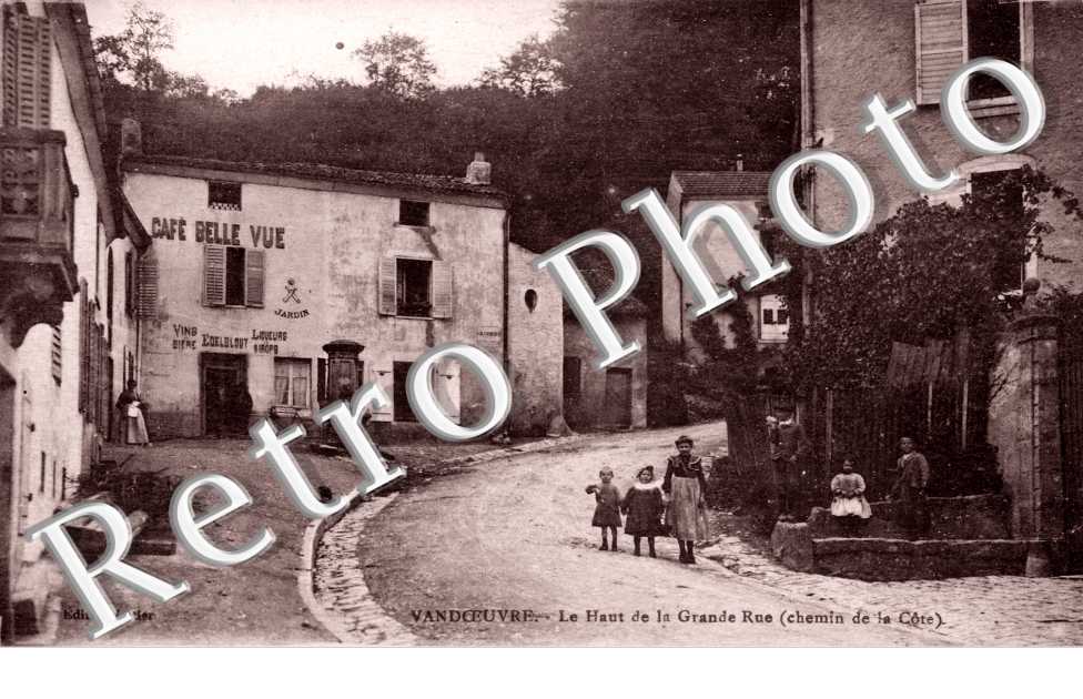 Le haut de la grande rue