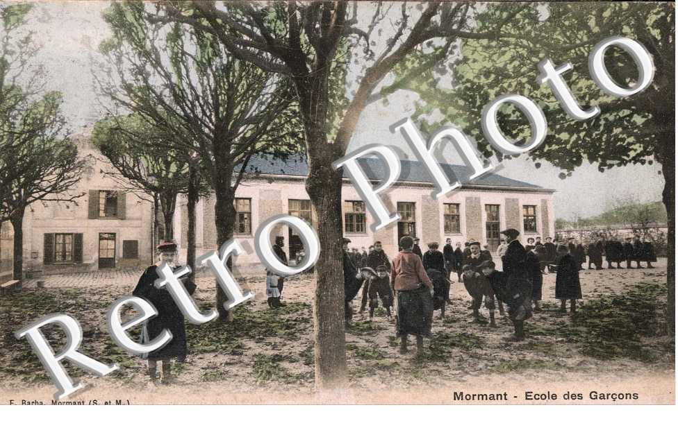 Ecole des garcons (couleur)