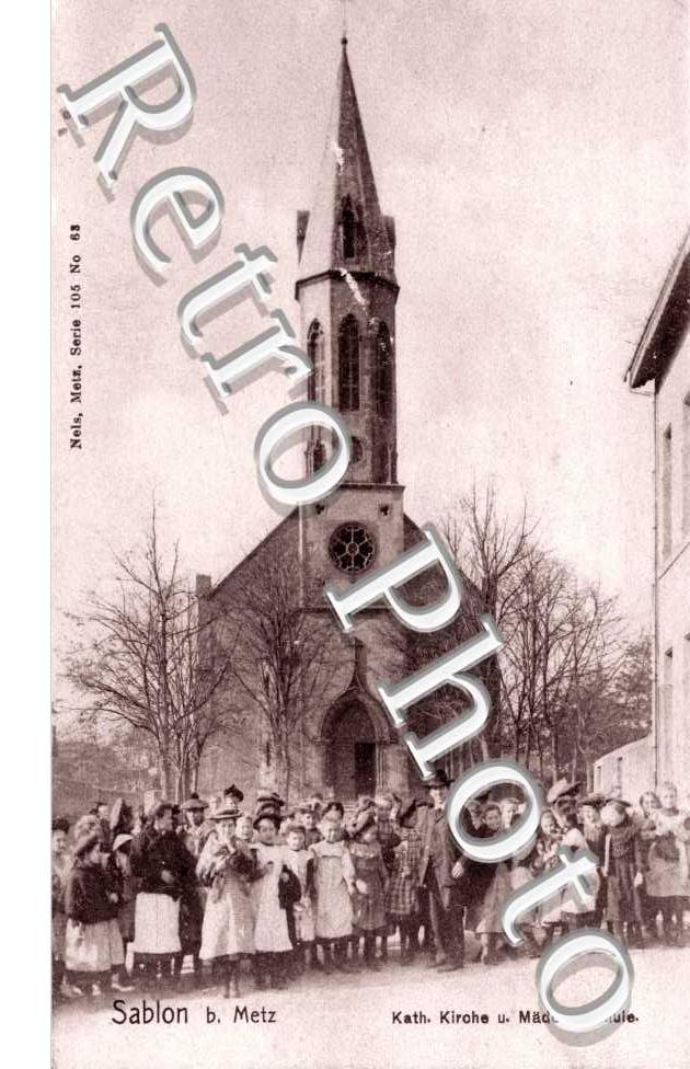 KATH. KIRCHE U. MADCHENSCHULE