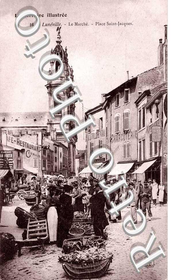 le Marche, Place Saint-Jacques