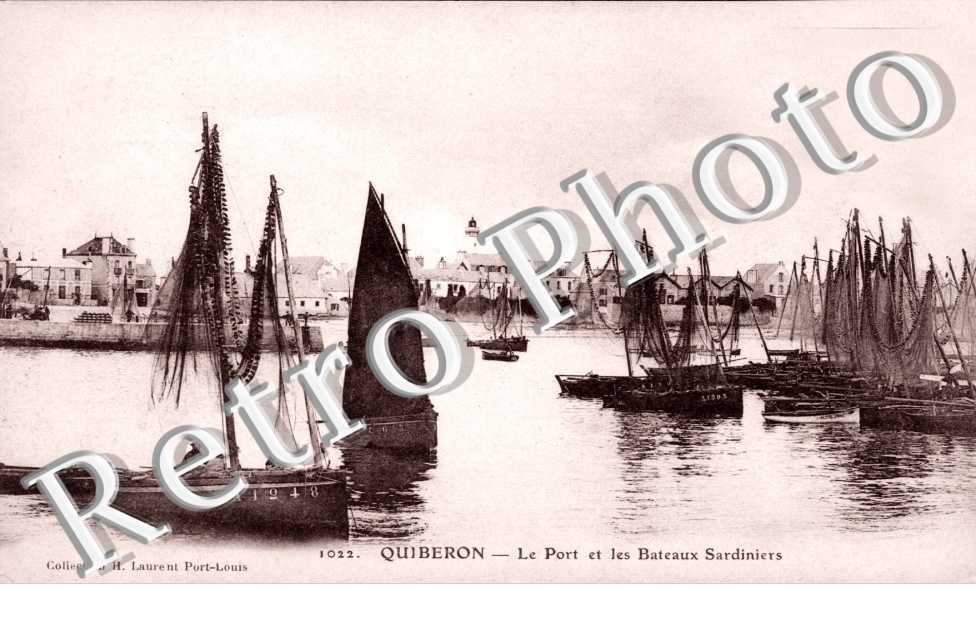 LE PORT ET LES BATEAUX