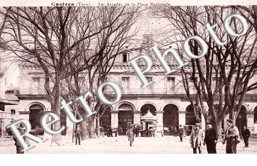 Les Arcades de la Place Nationale