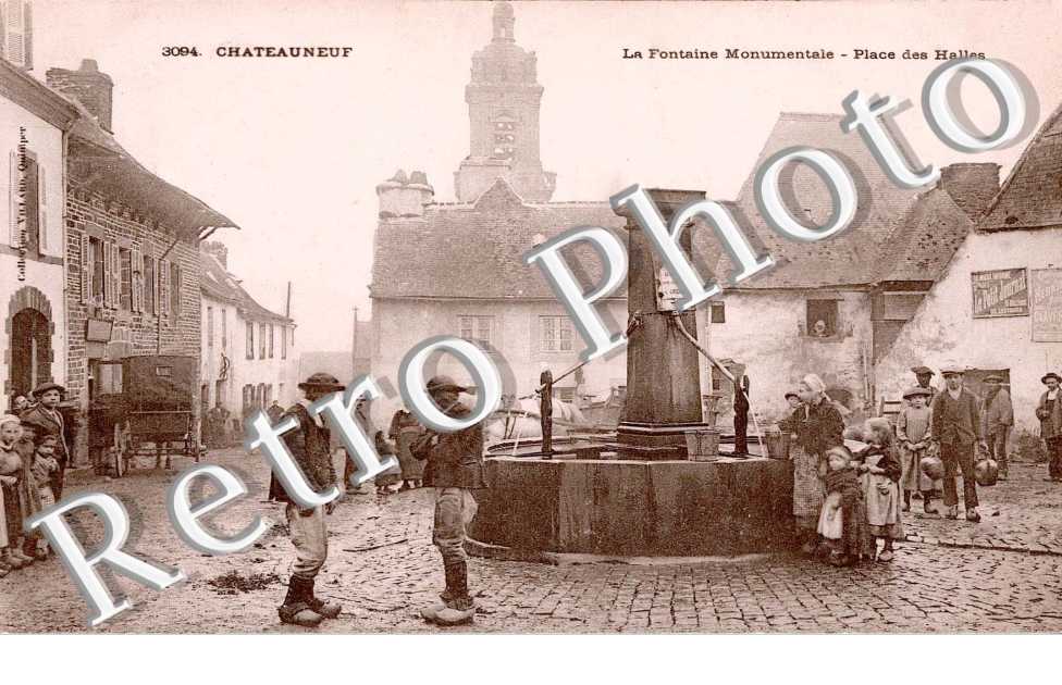 La fontaine monumentale - Place des halles