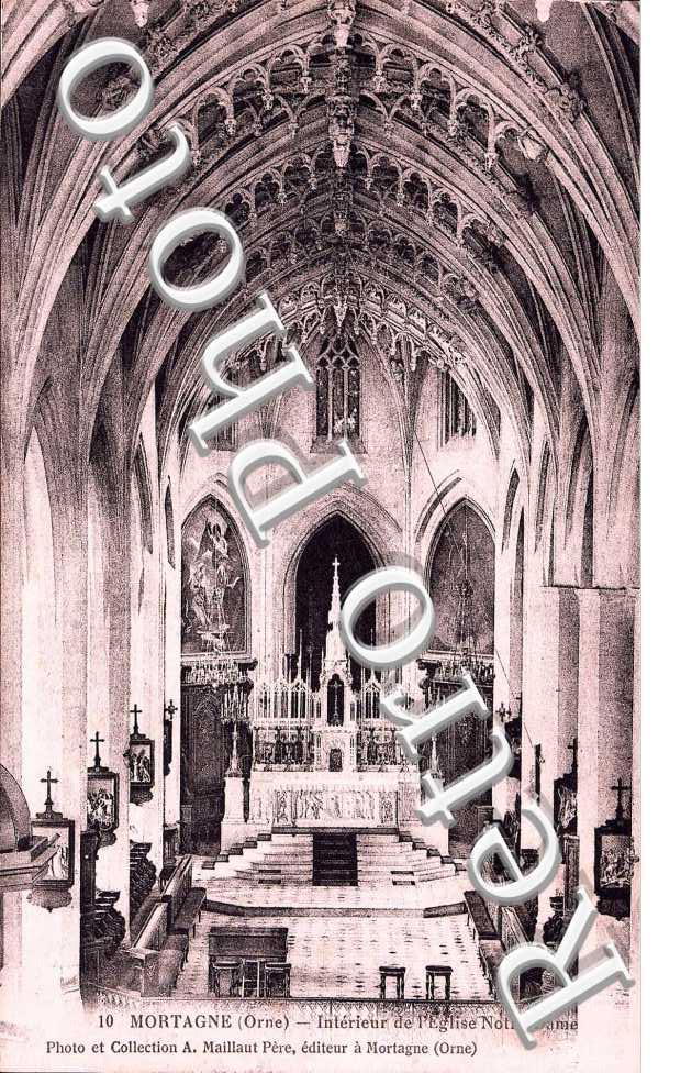 Interieur de l'eglise