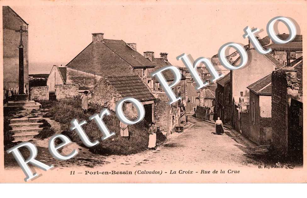La croix, rue de la crue