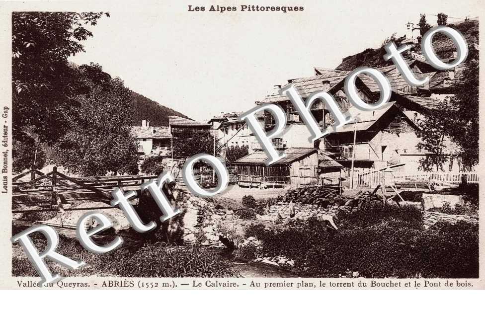 Vallee du Queyras Le calvaire le torrent du Bouchet