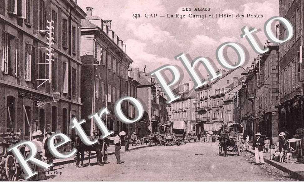 la rue Carnot et l&#039;hotel des postes