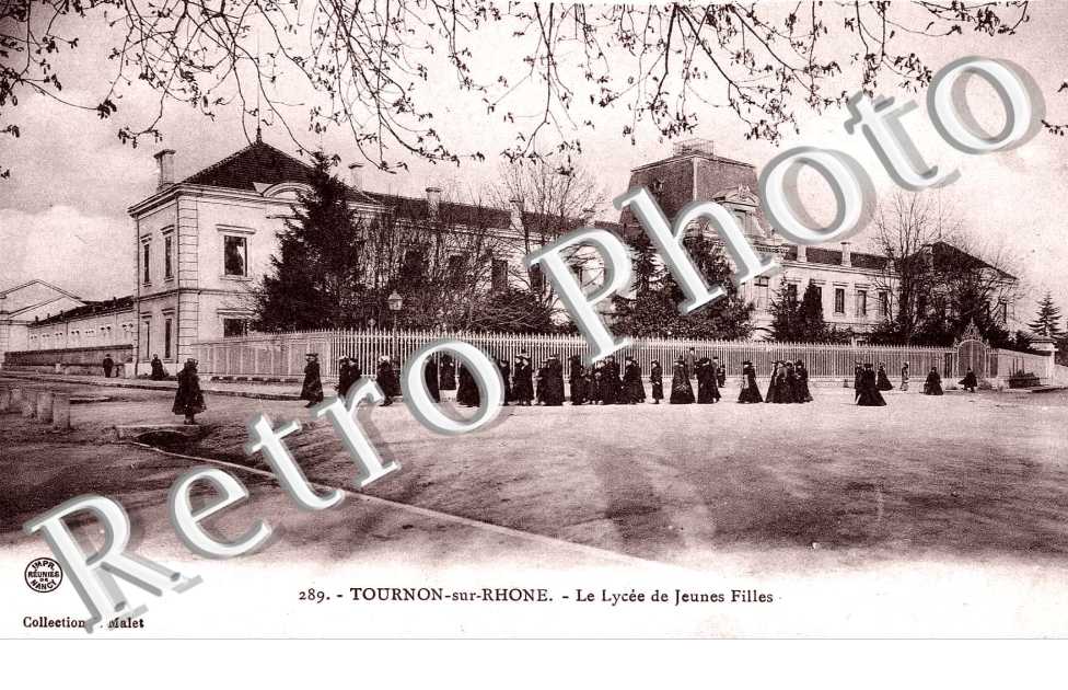 Le lycee de jeunes filles