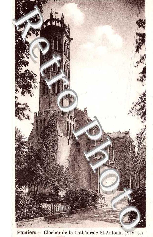 clocher de la cathedrale Saint Antonin