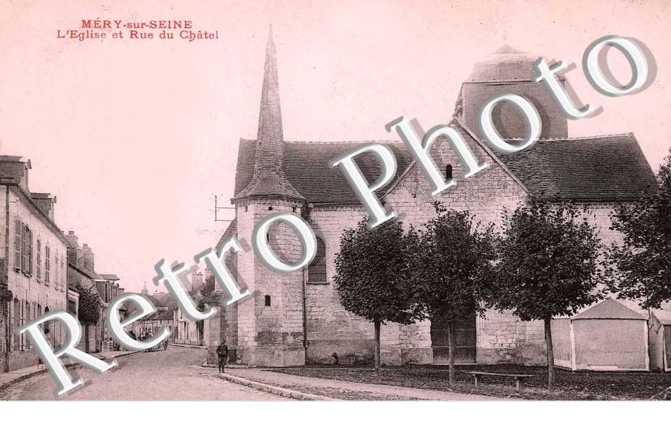 L&#039;Eglise et Rue du Chatel