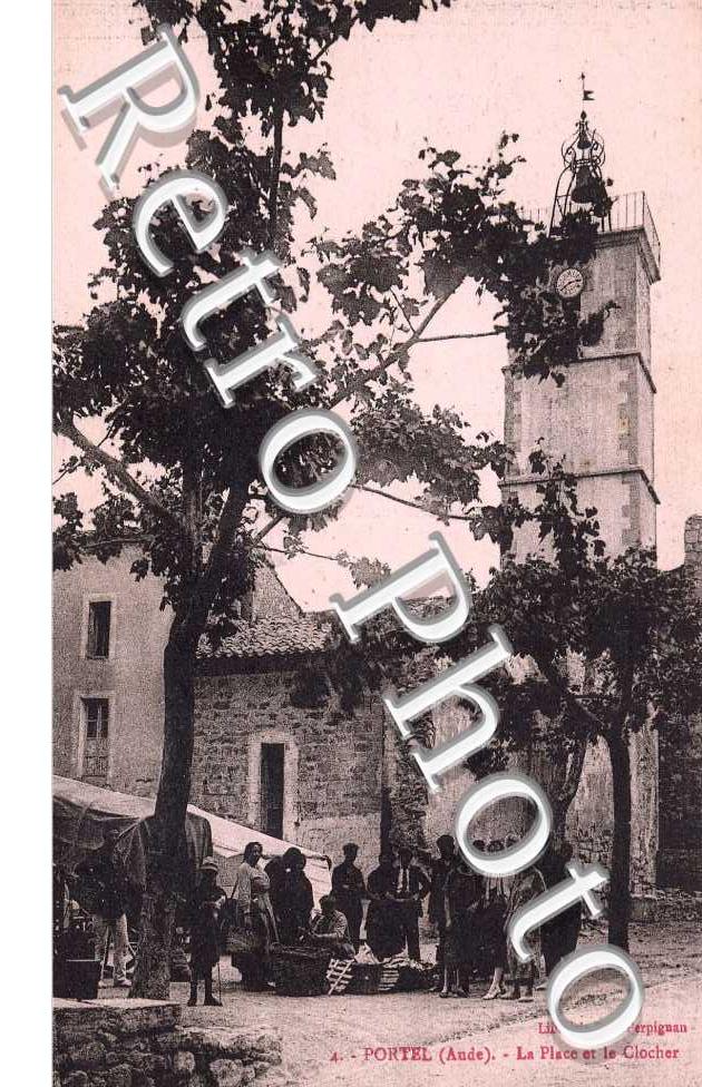 La place et le clocher