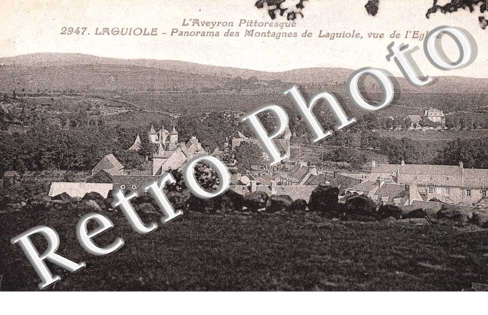 Panorama des montagnes de Laguiole