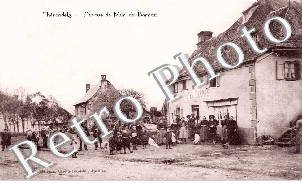 Avenue de Mur-de-Barrez