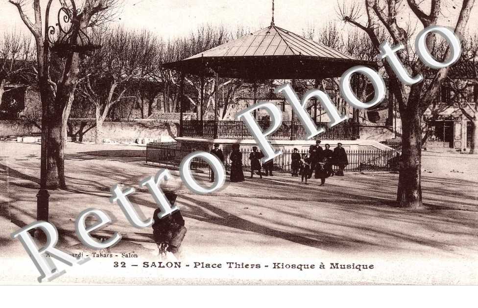 Place Thiers - kiosque a musique