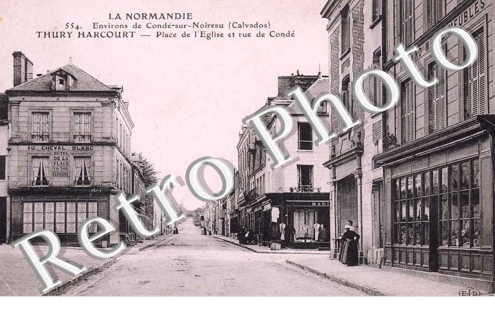 place de l&#039;eglise et rue de conde
