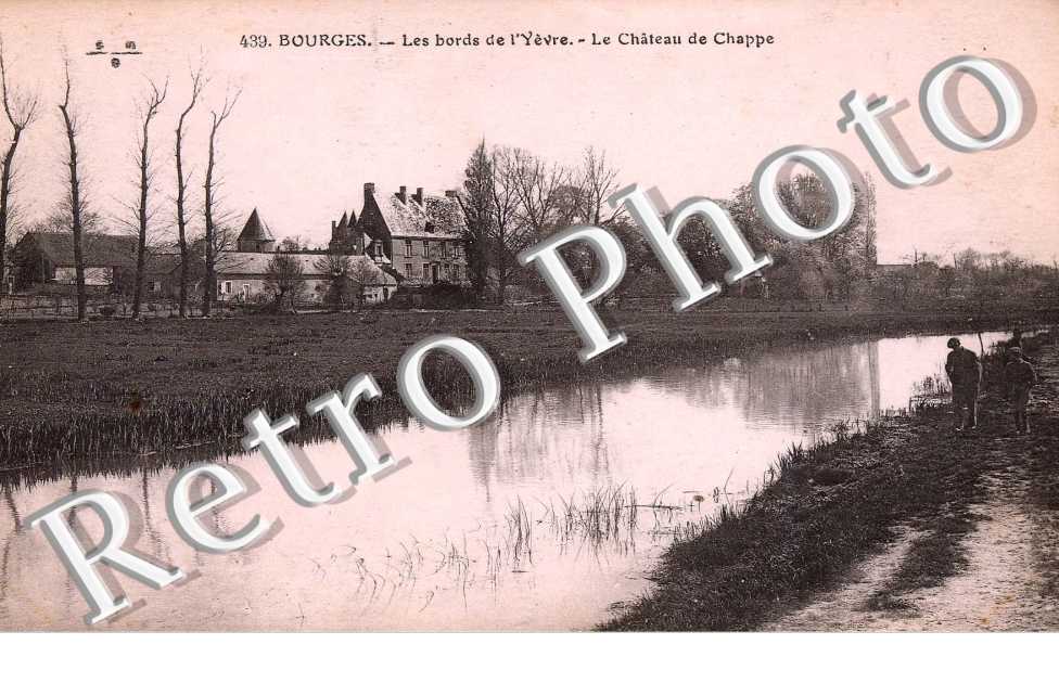 LES BORDS de l&#039;Yevre Le chateau de Chappe