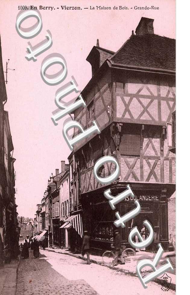 la grande rue La maison de bois