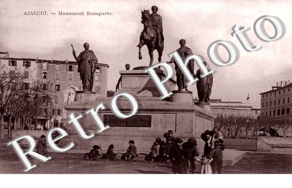 monument bonaparte